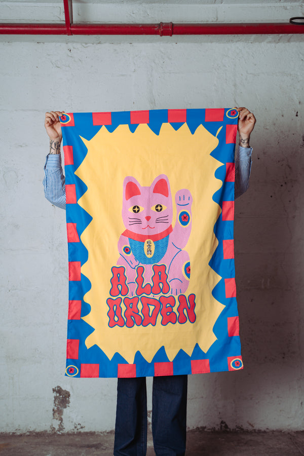 Pareo Gato de la Suerte